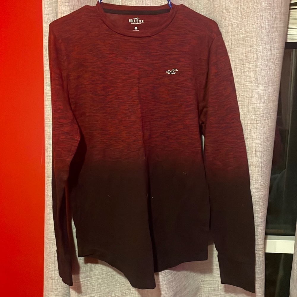 long sleeve hollister black red ombre